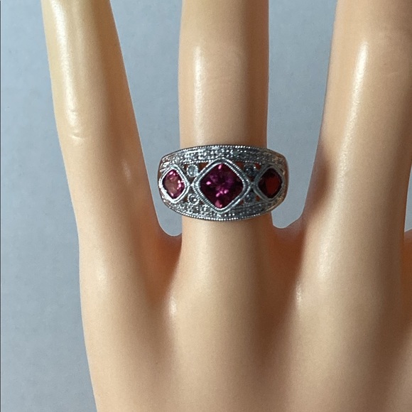 NEW, 14k W.G. PINK TOURMALINE RING - Picture 4 of 9